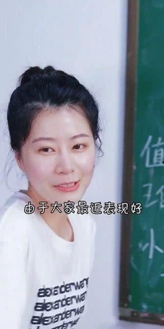 小怡吃瓜转播,揭秘娱乐圈幕后故事